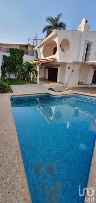 Casa en Renta en San Miguel Acapantzingo, Cuernavaca, Morelos | NEX-275285 | iad México | Foto 2 de 18