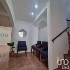 NEX-224482 - Local en Renta, con 20.36 m2 de construcción.