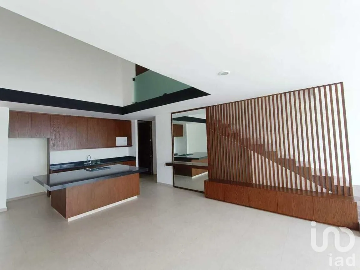 Casa en Venta en Residencial Xcanatún, Mérida, Yucatán | NEX-226800 | iad México | Foto 2 de 15
