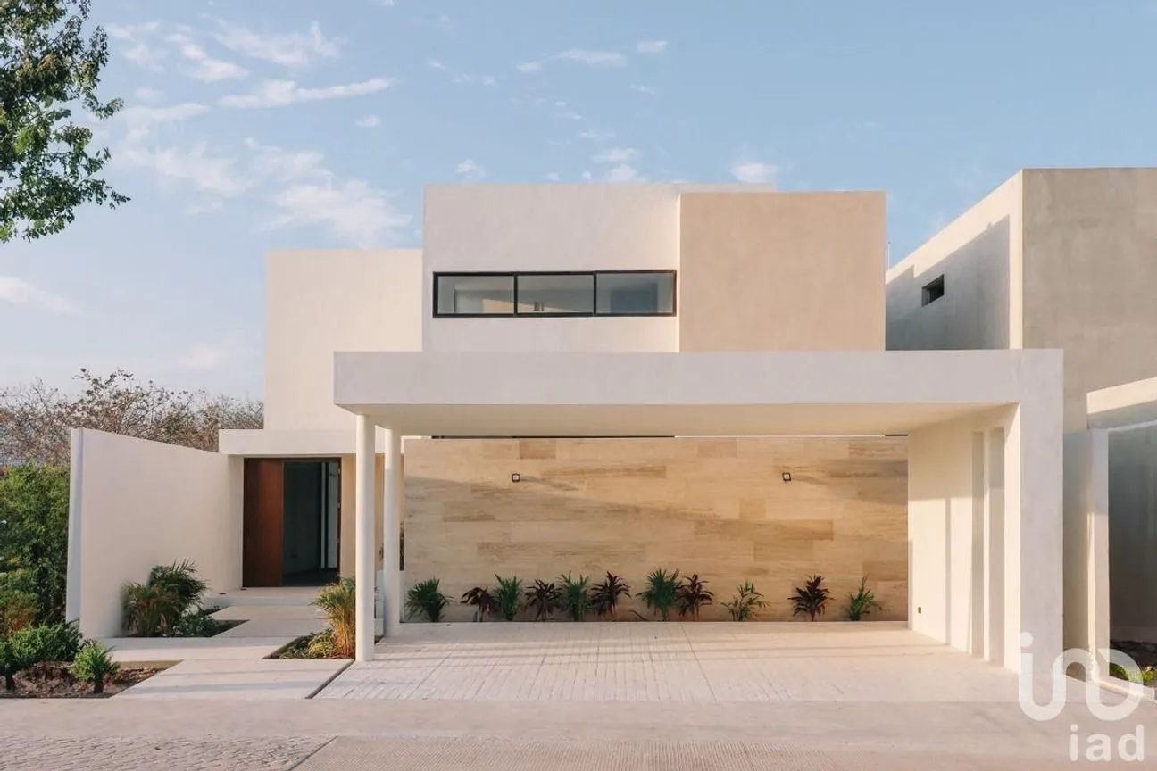 Casa en Venta en Conkal, Conkal, Yucatán | NEX-231652 | iad México | Foto 1 de 30
