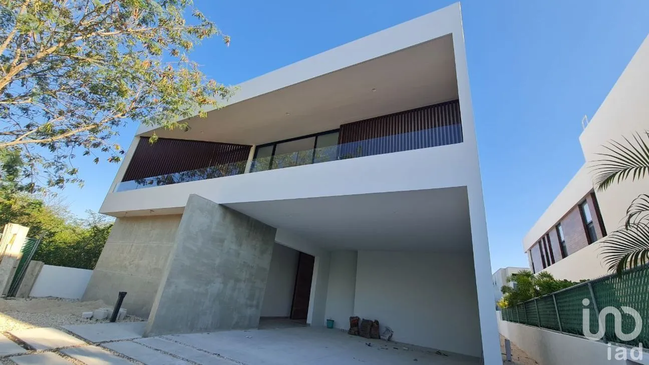 Casa en Venta en Yucatán Country Club, Mérida, Yucatán | NEX-268677 | iad México | Foto 2 de 20