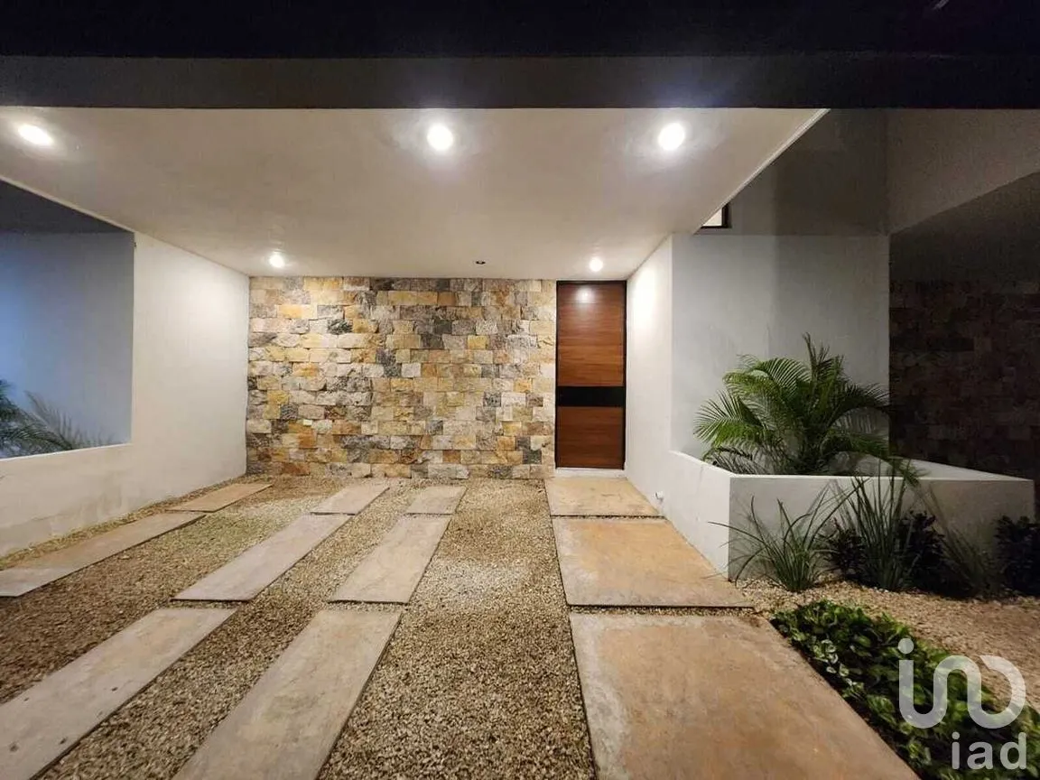 Casa en Venta en Cholul, Mérida, Yucatán | NEX-268706 | iad México | Foto 1 de 25