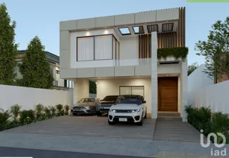 NEX-268792 - Casa en Venta, con 4 recamaras, con 5 baños en Tamanché, CP 97304, Yucatán.