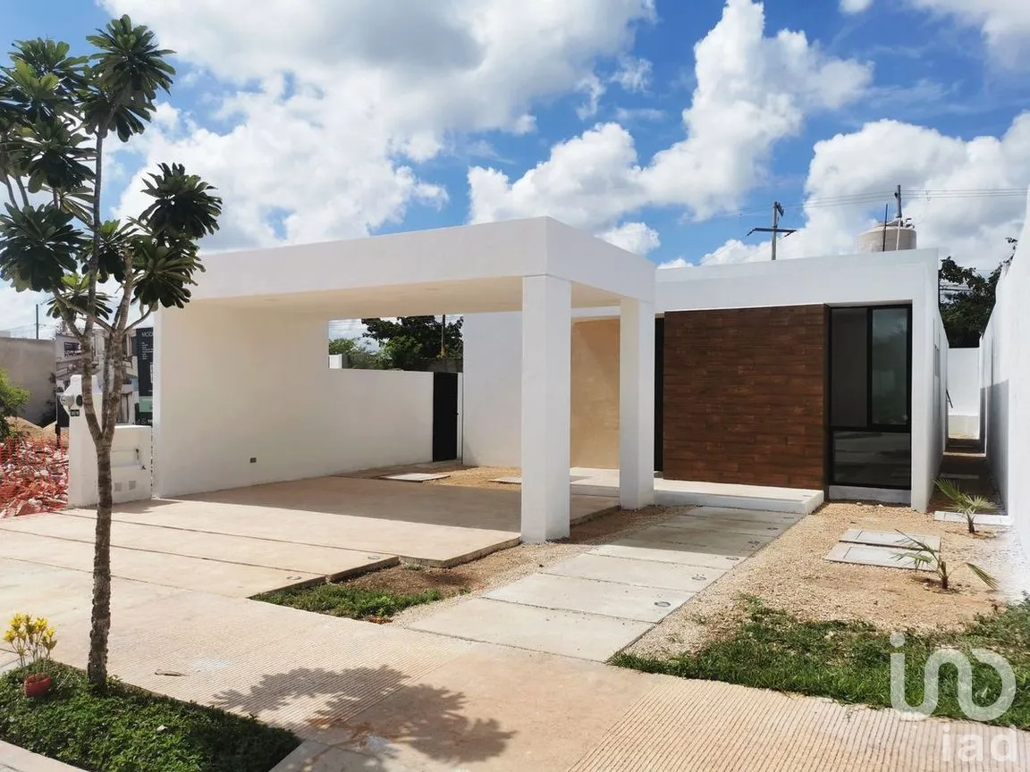 Casa en Venta en Villas Cholul, Mérida, Yucatán | NEX-268800 | iad México | Foto 1 de 10