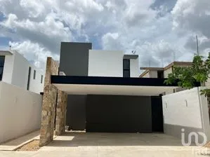 NEX-269448 - Casa en Venta, con 3 recamaras, con 3 baños, con 222 m2 de construcción en San Ignacio, CP 97334, Yucatán.