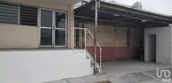NEX-267615 - Local en Renta, con 1 baño en Saltillo Zona Centro, CP 25000, Coahuila.