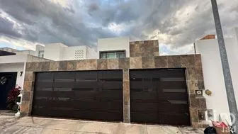 NEX-202416 - Casa en Venta, con 3 recamaras, con 3 baños, con 269.3 m2 de construcción en Gran Santa Fe, CP 97314, Yucatán.