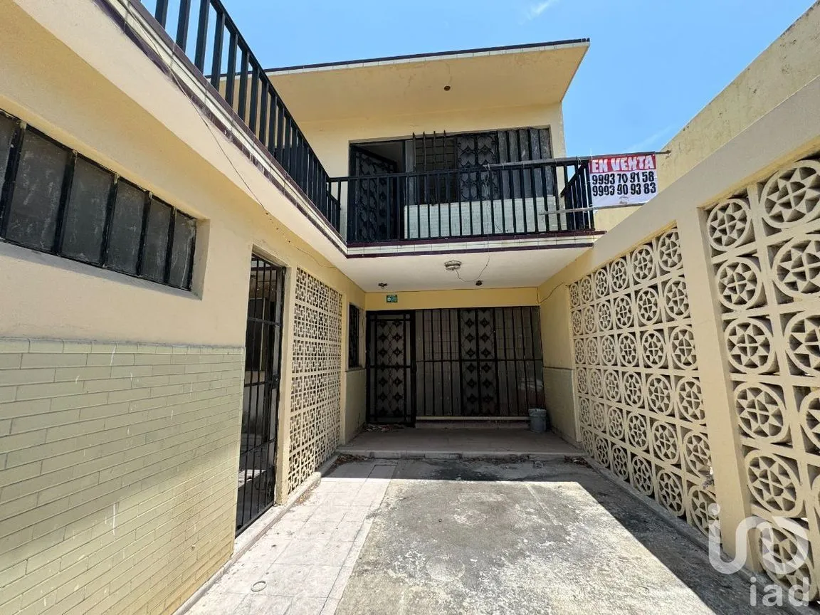 Casa en Venta en Mérida Centro, Mérida, Yucatán | NEX-229765 | iad México | Foto 2 de 13