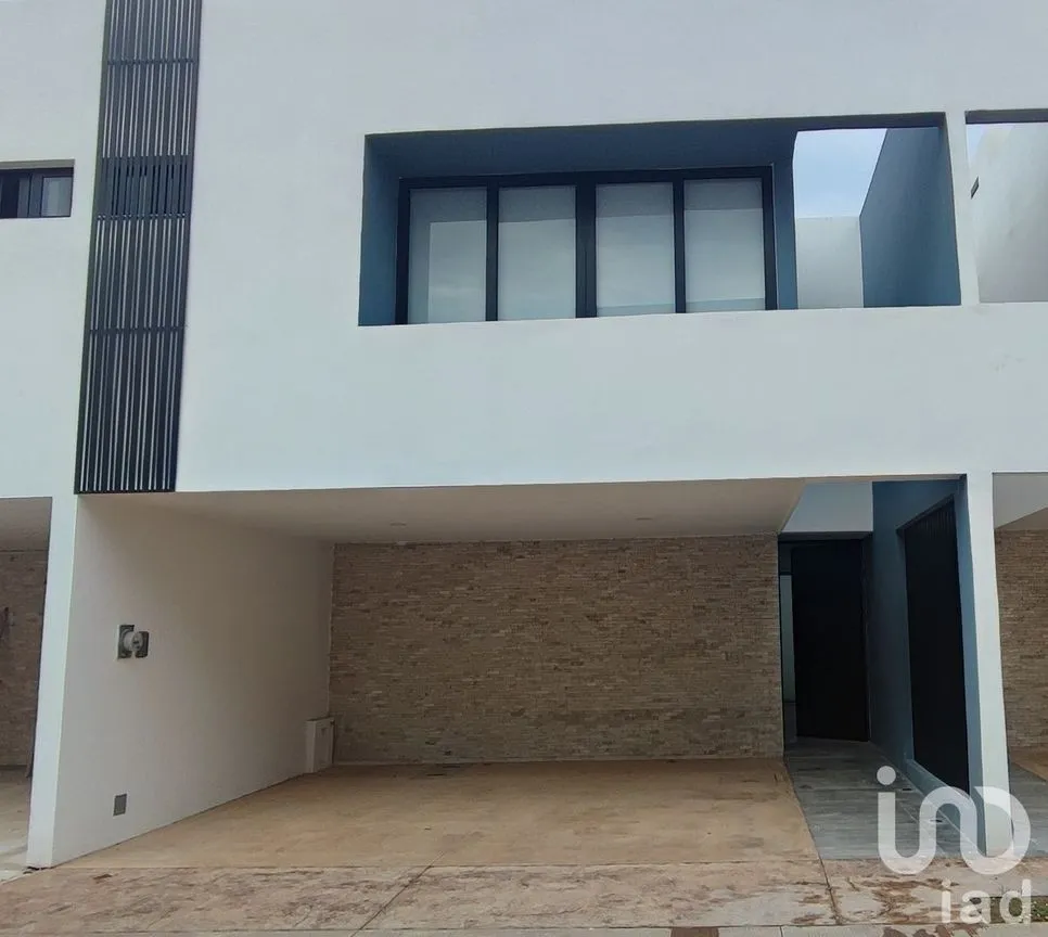 Casa en Renta en Cholul, Mérida, Yucatán | NEX-231570 | iad México | Foto 1 de 17