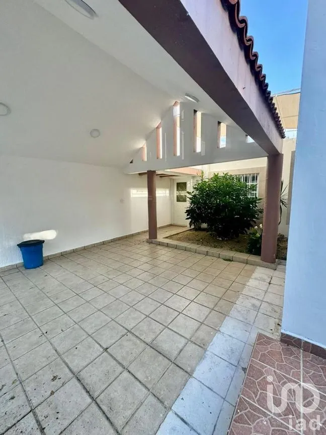Casa en Renta en Paseo de las Fuentes, Mérida, Yucatán | NEX-231905 | iad México | Foto 2 de 21