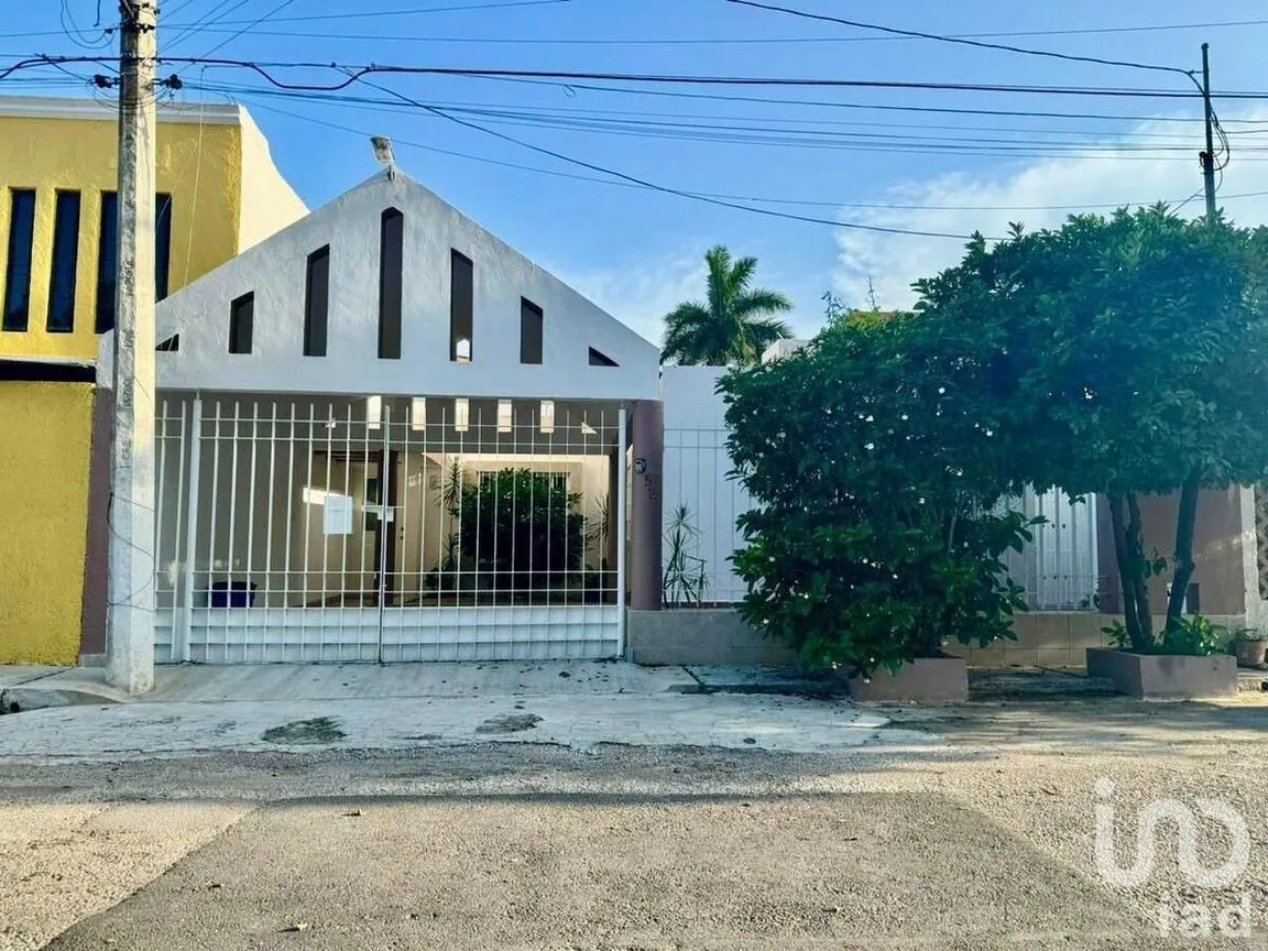Casa en Renta en Paseo de las Fuentes, Mérida, Yucatán | NEX-231905 | iad México | Foto 1 de 21