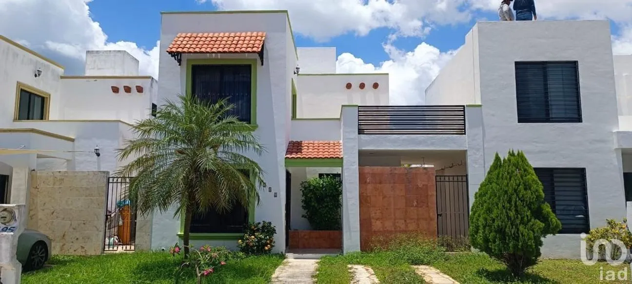 Casa en Renta en Caucel, Mérida, Yucatán | NEX-232053 | iad México | Foto 1 de 12