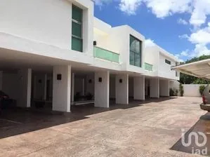 NEX-271745 - Departamento en Venta, con 2 recamaras, con 1 baño en Montebello, CP 97113, Yucatán.