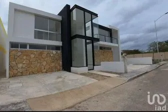 NEX-271780 - Casa en Venta, con 3 recamaras, con 3 baños, con 180 m2 de construcción.