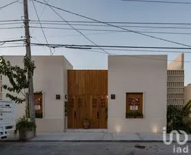 NEX-271783 - Casa en Venta, con 2 recamaras, con 2 baños, con 170 m2 de construcción en Mérida Centro, CP 97000, Yucatán.