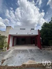 NEX-271787 - Casa en Venta, con 4 recamaras, con 3 baños, con 306 m2 de construcción en La Florida, CP 97138, Yucatán.