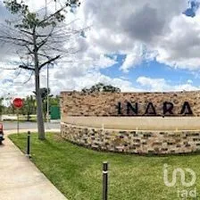 NEX-271792 - Casa en Venta, con 3 recamaras, con 3 baños, con 201 m2 de construcción.