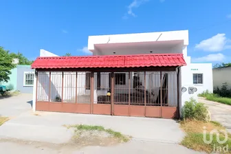 NEX-280236 - Casa en Venta, con 2 recamaras, con 2 baños, con 1 m2 de construcción en Caucel, CP 97314, Yucatán.