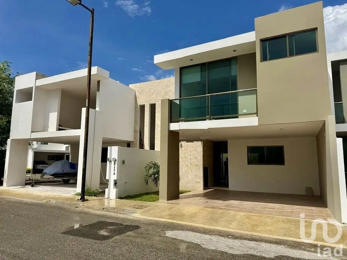 Casa en Renta en Altabrisa, Mérida, Yucatán | NEX-287937 | iad México | Foto 1 de 25