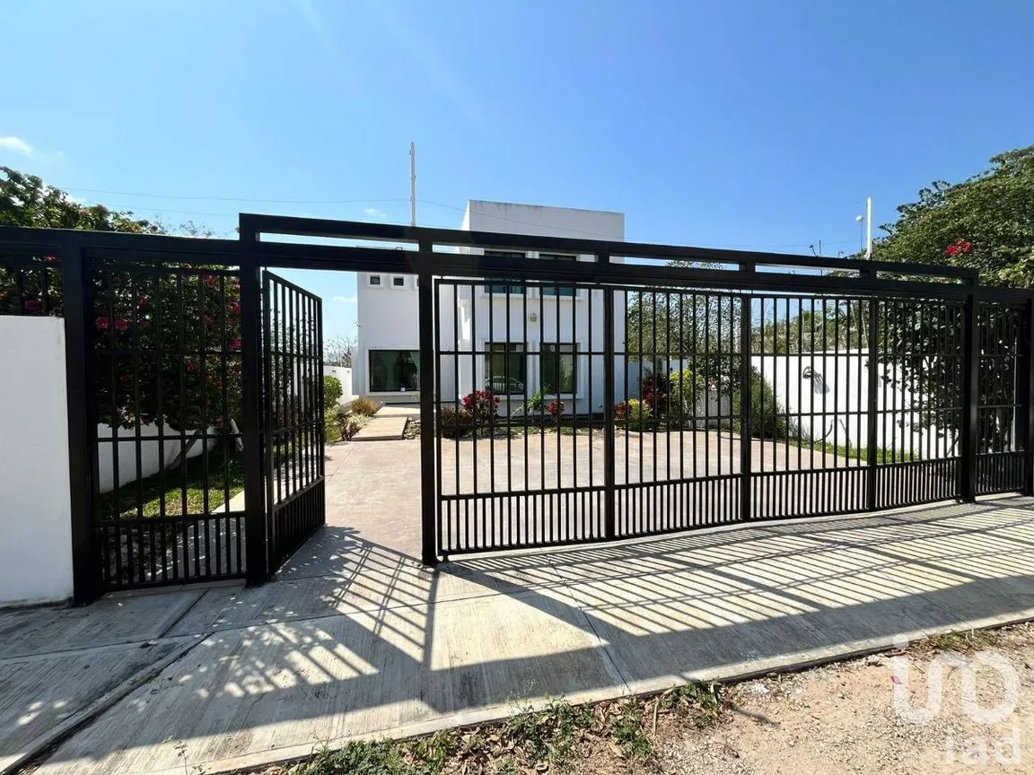 Casa en Renta en Cholul, Mérida, Yucatán | NEX-293991 | iad México | Foto 2 de 27