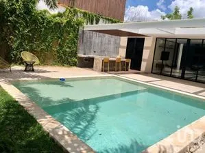 NEX-296100 - Departamento en Renta, con 2 recamaras, con 2 baños, con 160 m2 de construcción.