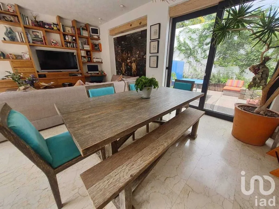 Casa en Venta en Vista Real y Country Club, Corregidora, Querétaro | NEX-226670 | iad México | Foto 3 de 37