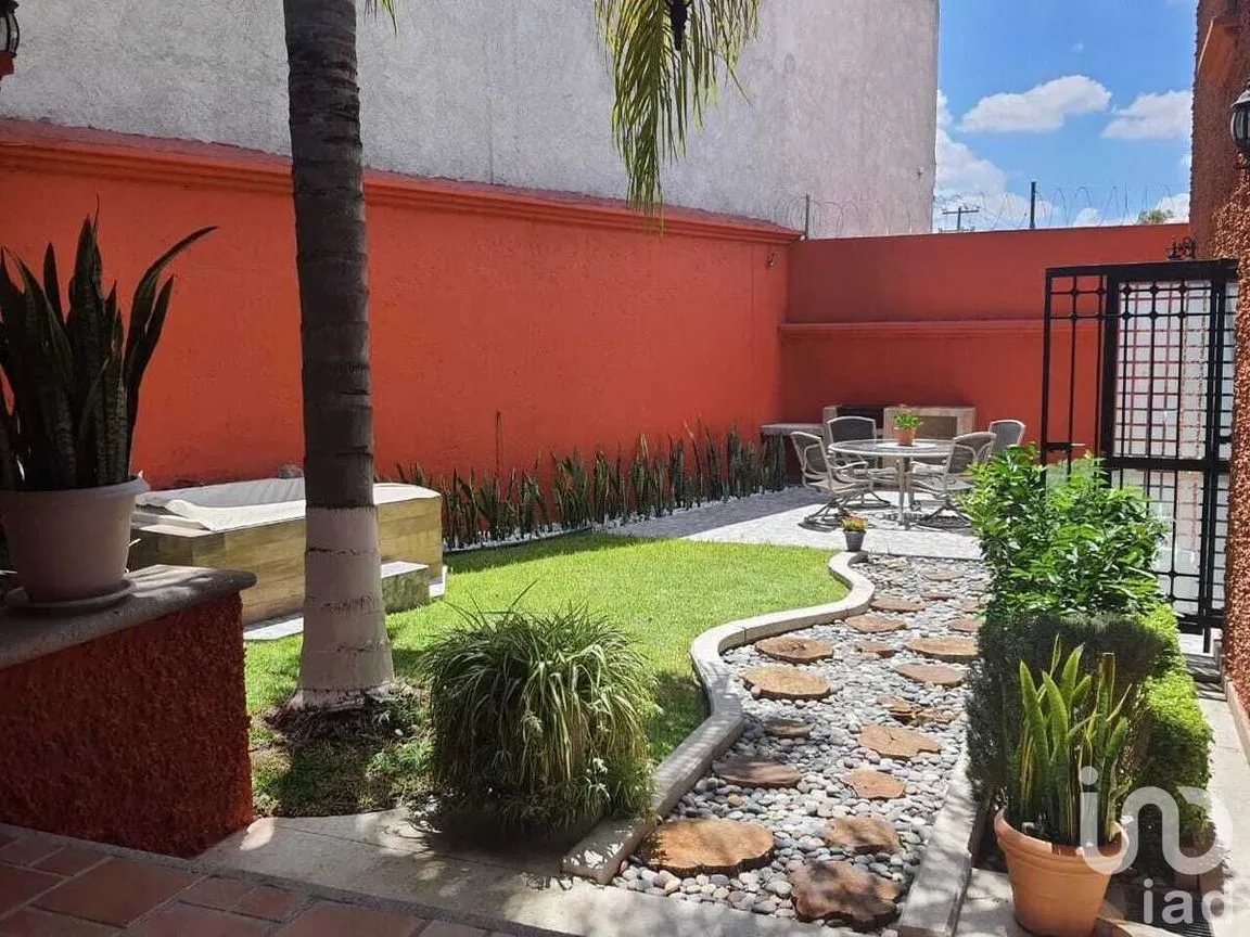 Casa en Venta en La Alhambra, Querétaro, Querétaro | NEX-227846 | iad México | Foto 1 de 21