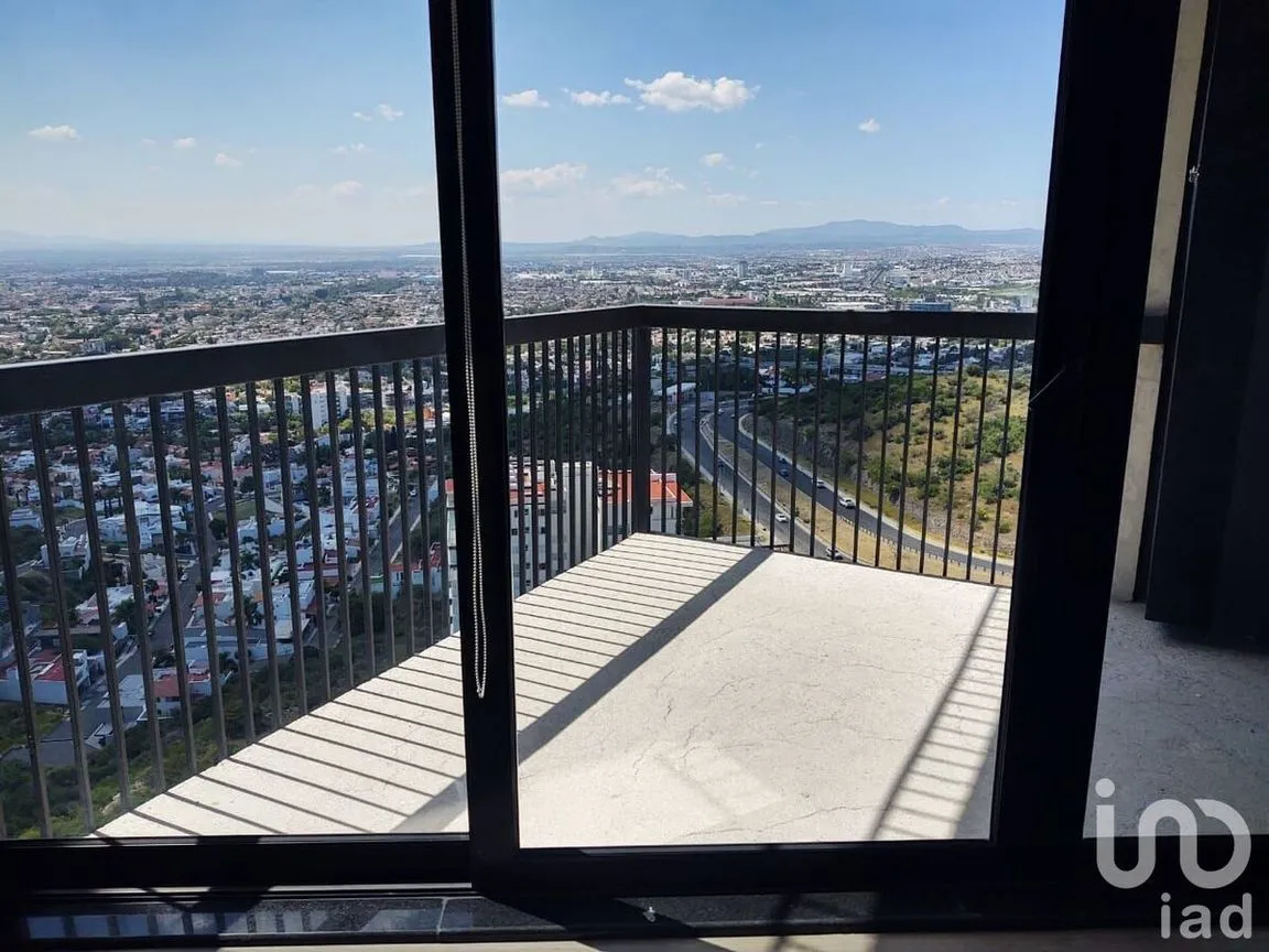 Departamento en Renta en Altos del Marqués 1 y 2 Etapa, Querétaro, Querétaro | NEX-227885 | iad México | Foto 1 de 10