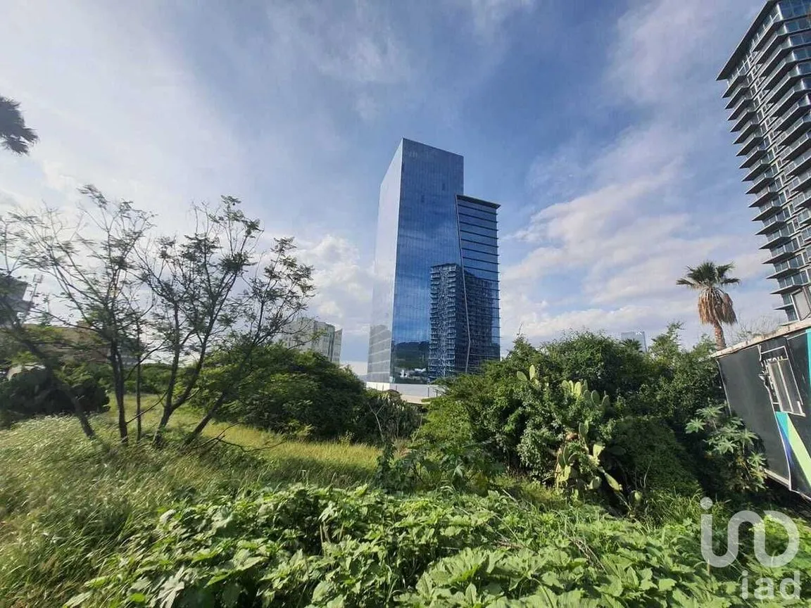 Terreno en Venta en Centro Sur, Querétaro, Querétaro | NEX-227886 | iad México | Foto 1 de 17