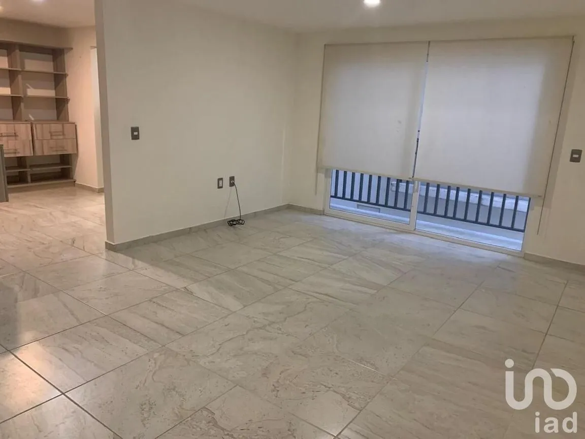 Departamento en Renta en Residencial el Refugio, Querétaro, Querétaro | NEX-230083 | iad México | Foto 2 de 14