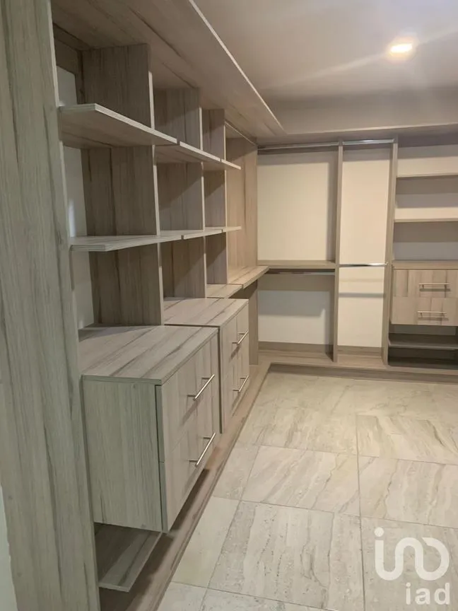 Departamento en Renta en Residencial el Refugio, Querétaro, Querétaro | NEX-230083 | iad México | Foto 10 de 14
