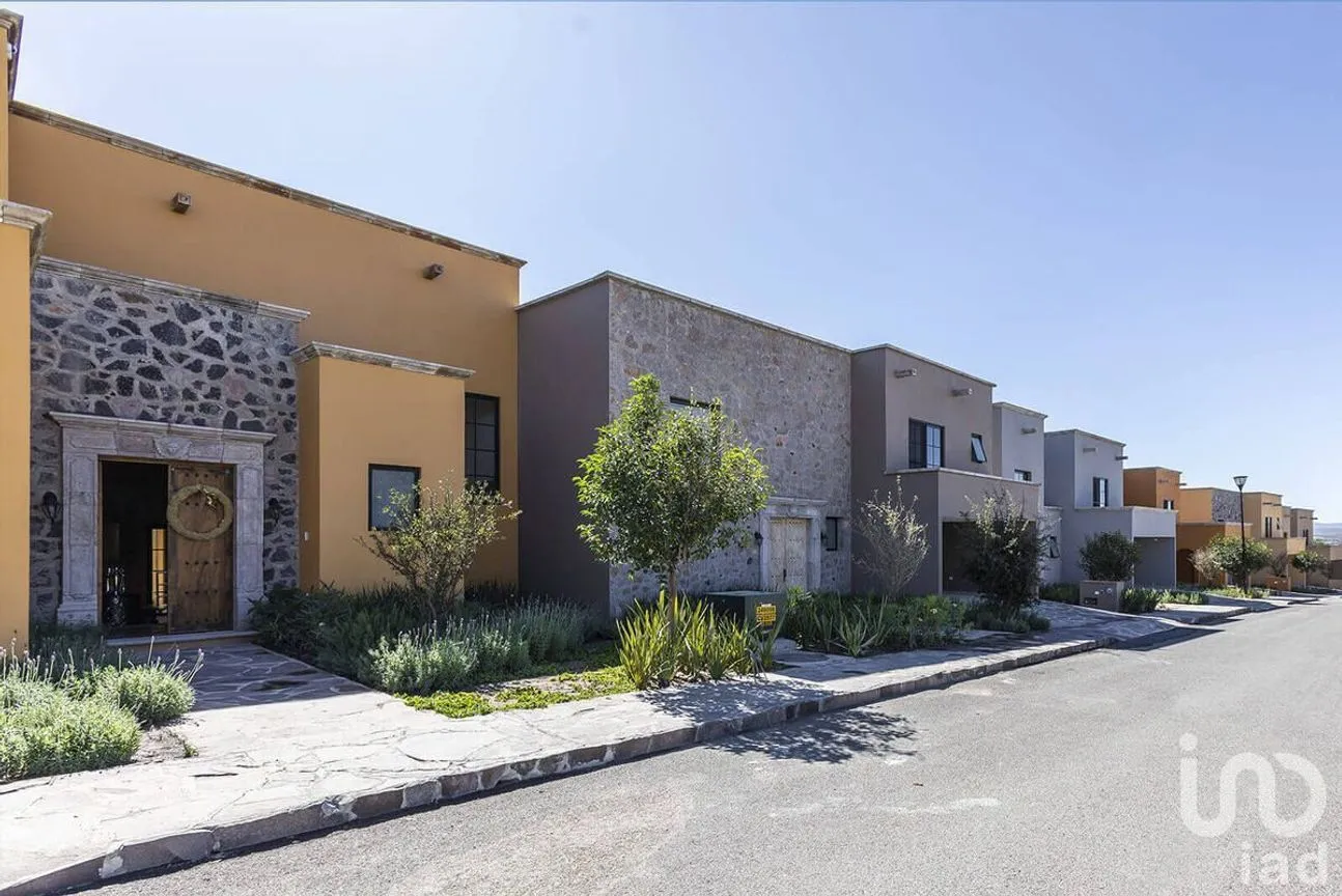 Casa en Venta en San Miguel Viejo, San Miguel de Allende, Guanajuato | NEX-232096 | iad México | Foto 8 de 10