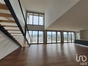 NEX-267898 - Departamento en Renta, con 3 recamaras, con 4 baños, con 207 m2 de construcción.