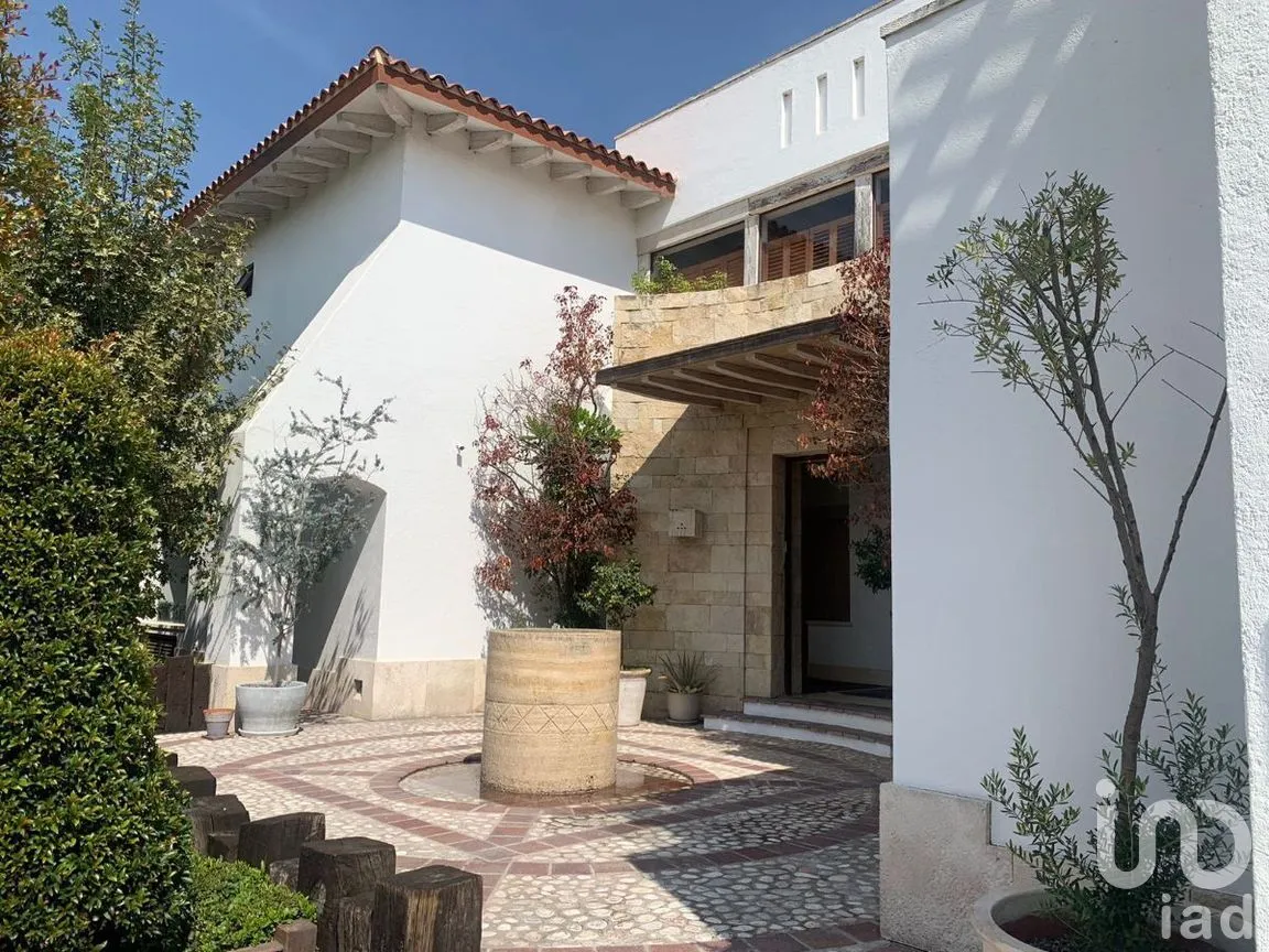 Casa en Venta en El Campanario, Querétaro, Querétaro | NEX-269424 | iad México | Foto 1 de 41