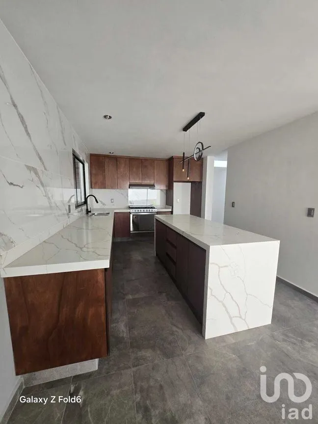 Casa en Venta en Residencial el Refugio, Querétaro, Querétaro | NEX-270349 | iad México | Foto 2 de 27