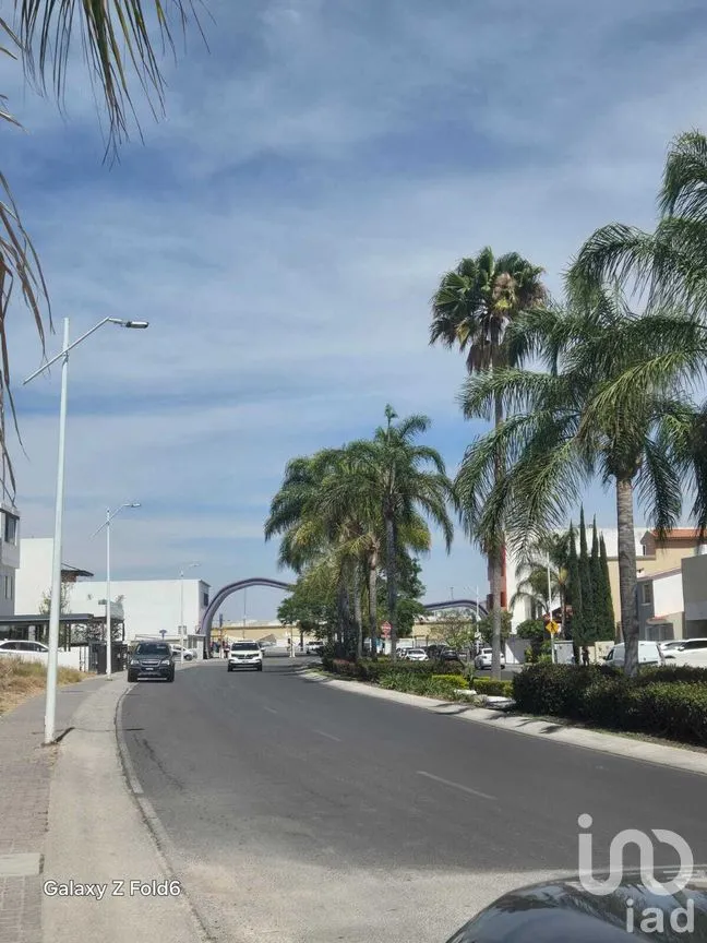 Casa en Venta en Residencial el Refugio, Querétaro, Querétaro | NEX-270349 | iad México | Foto 3 de 27