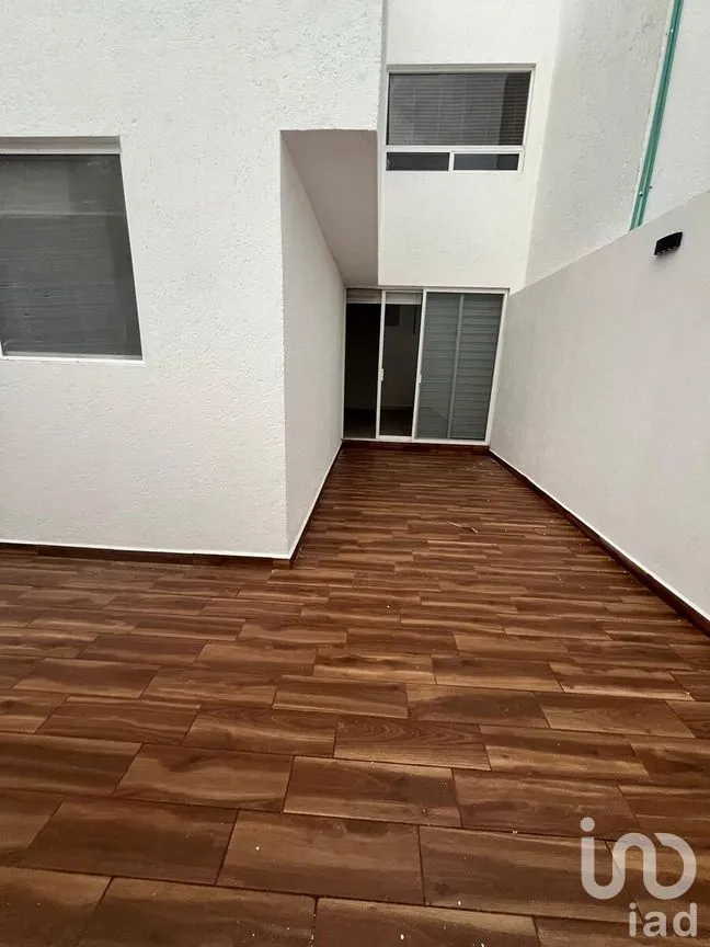 Casa en Venta en Juriquilla Santa Fe, Querétaro, Querétaro | NEX-274487 | iad México | Foto 1 de 16