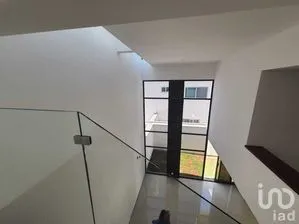 NEX-278570 - Casa en Venta, con 4 recamaras, con 3 baños, con 300 m2 de construcción en La Vista Residencial, CP 76146, Querétaro.