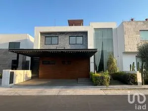 NEX-284456 - Casa en Venta, con 3 recamaras, con 3 baños, con 280 m2 de construcción en Misión San Jerónimo, CP 76149, Querétaro.