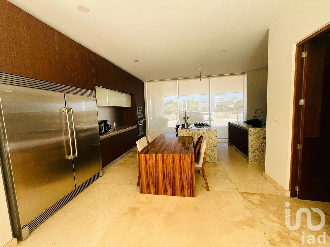 Casa en Venta en El Campanario, Querétaro, Querétaro | NEX-288845 | iad México | Foto 3 de 42