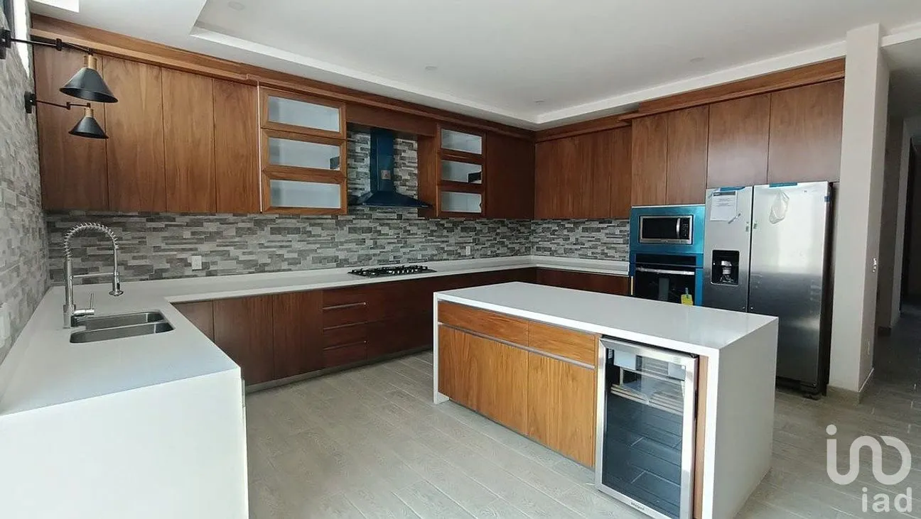 Casa en Venta en Real del Bosque, Corregidora, Querétaro | NEX-290310 | iad México | Foto 3 de 14