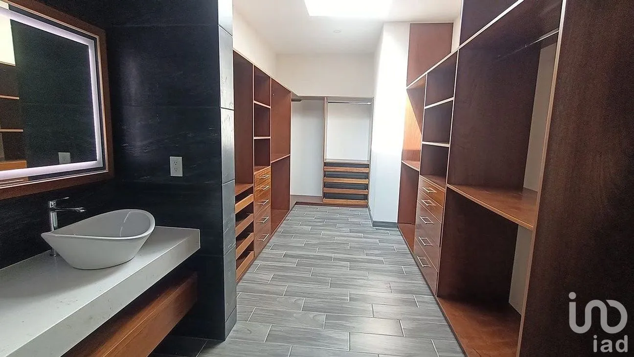Casa en Venta en Real del Bosque, Corregidora, Querétaro | NEX-290310 | iad México | Foto 8 de 14
