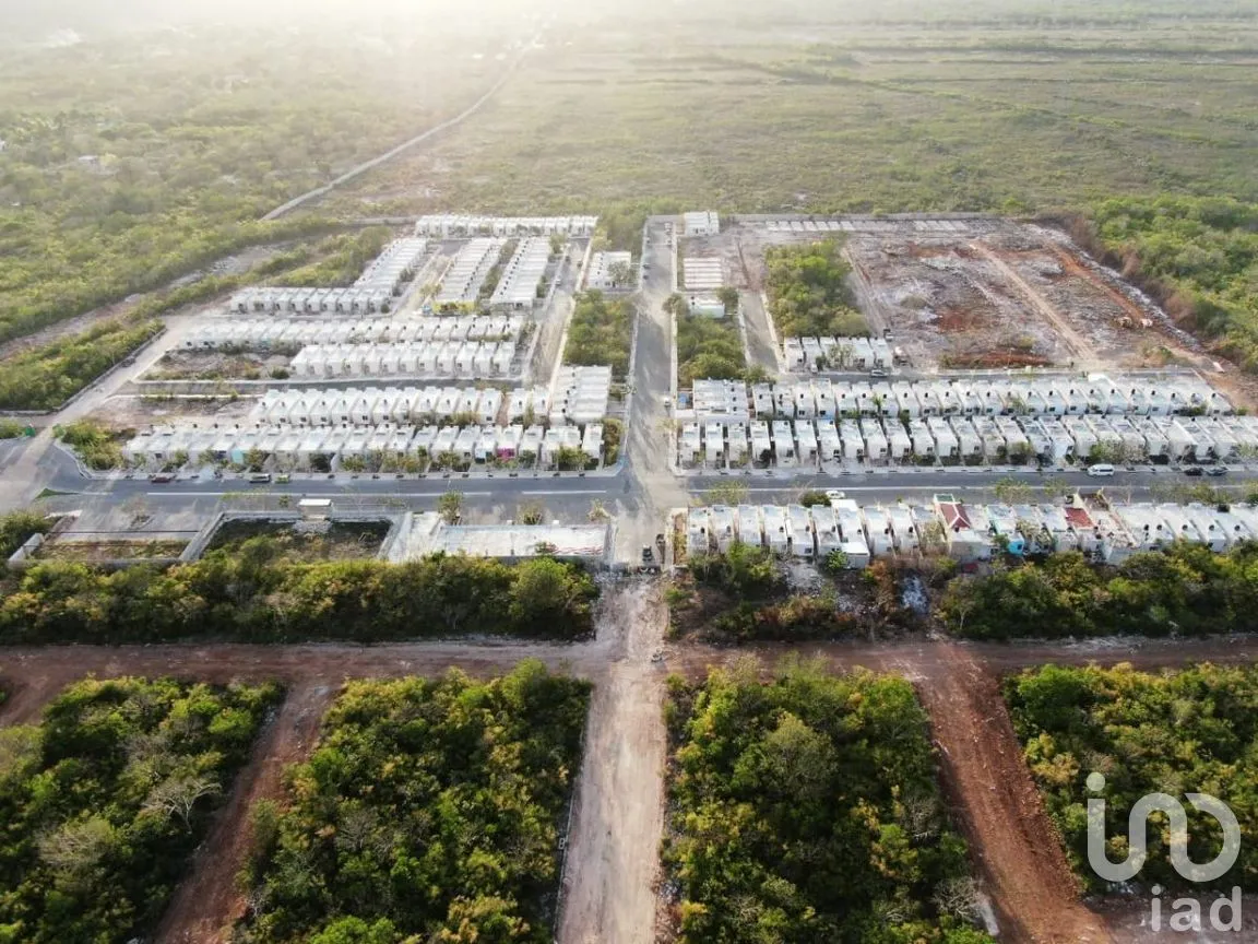 Terreno en Venta en Santa Cruz Palomeque, Mérida, Yucatán | NEX-278274 | iad México | Foto 1 de 7