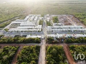 NEX-278274 - Terreno en Venta en Santa Cruz Palomeque, CP 97315, Yucatán.