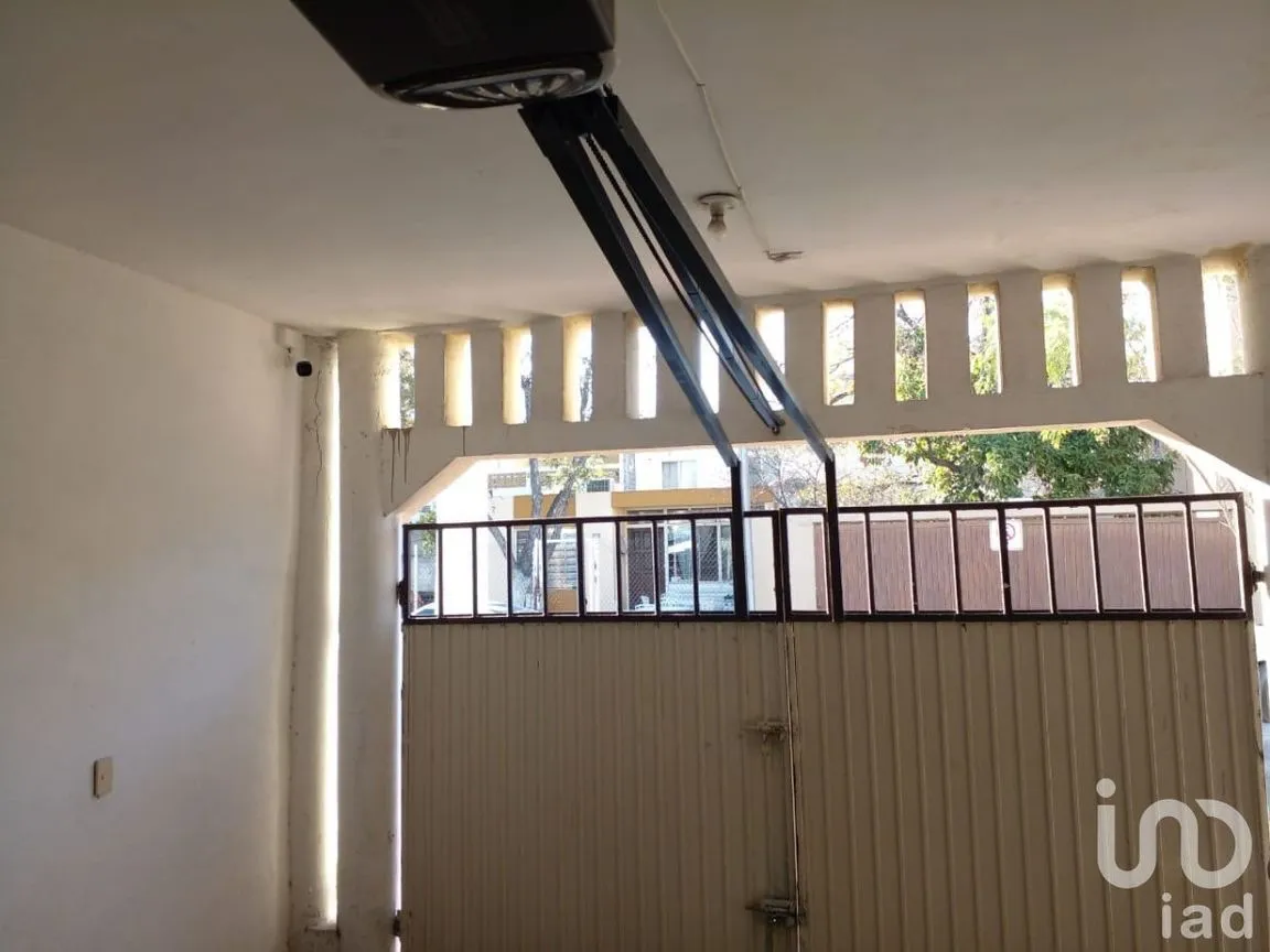 Casa en Venta en Aurora, Santa Catarina, Nuevo León | NEX-230046 | iad México | Foto 2 de 13