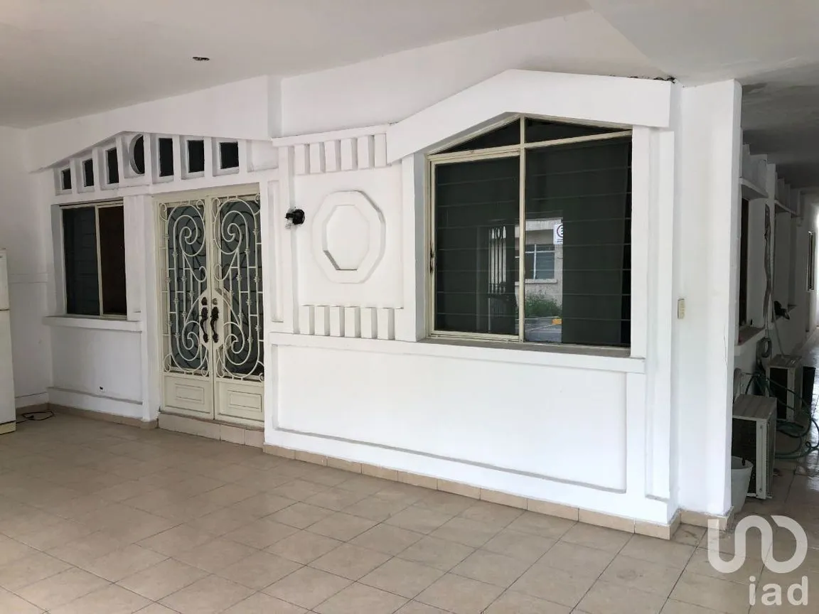 Casa en Venta en Aurora, Santa Catarina, Nuevo León | NEX-230046 | iad México | Foto 4 de 13