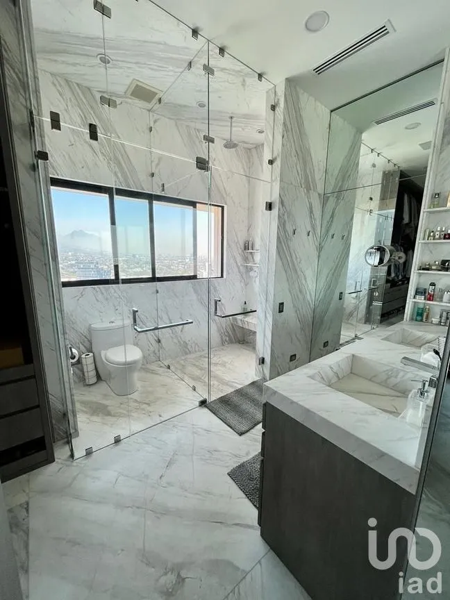 Departamento en Venta en Punto Central, San Pedro Garza García, Nuevo León | NEX-271902 | iad México | Foto 8 de 30