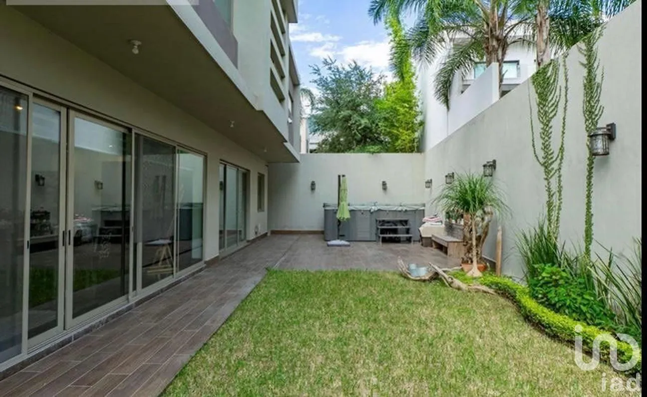 Casa en Venta en La Joya Privada Residencial, Monterrey, Nuevo León | NEX-271911 | iad México | Foto 12 de 27