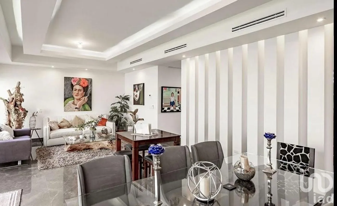 Casa en Venta en La Joya Privada Residencial, Monterrey, Nuevo León | NEX-271911 | iad México | Foto 3 de 27