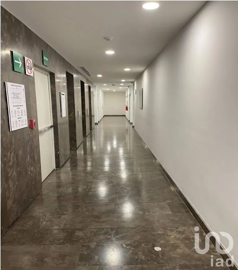 Oficina en Renta en Centro, Monterrey, Nuevo León | NEX-271946 | iad México | Foto 3 de 4